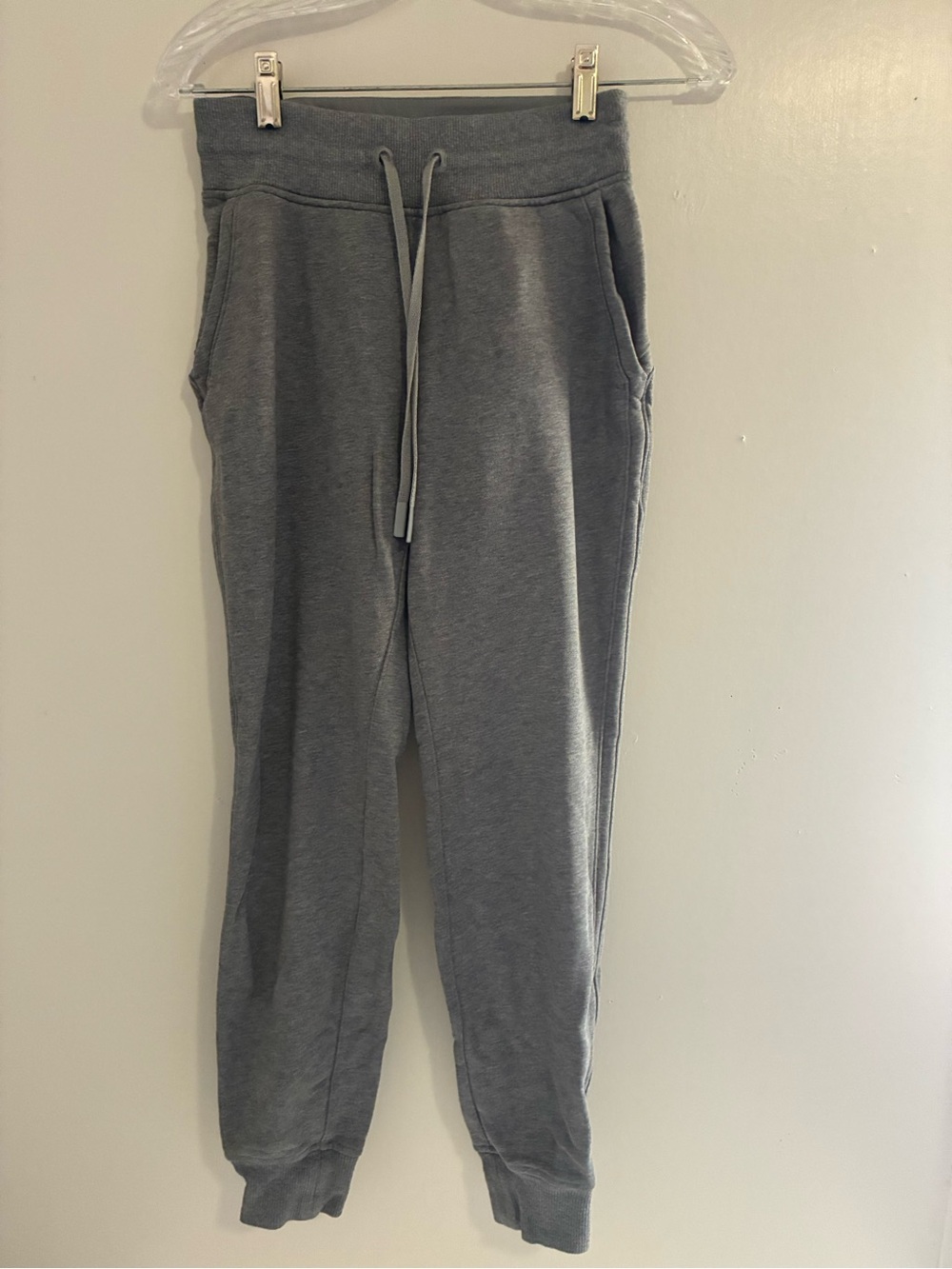 Lululemon Scuba Sweatpants Joggers Gray SZ 2